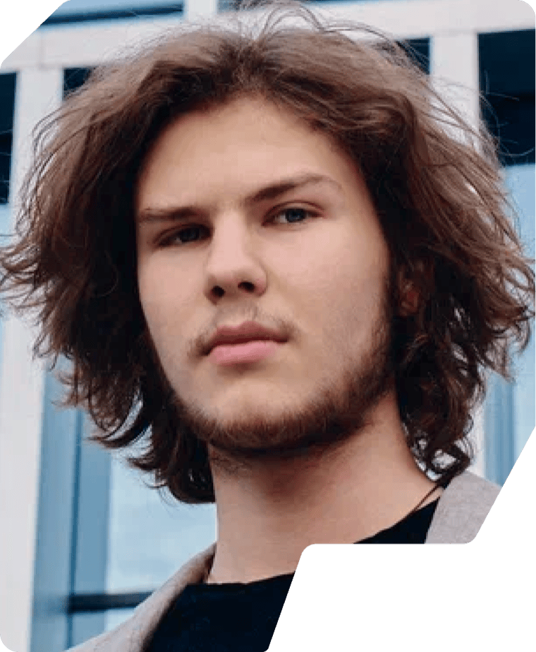 Даниил Макатров